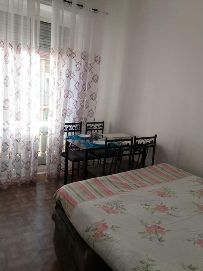 Nice Centre, Charmant Studio Экстерьер фото