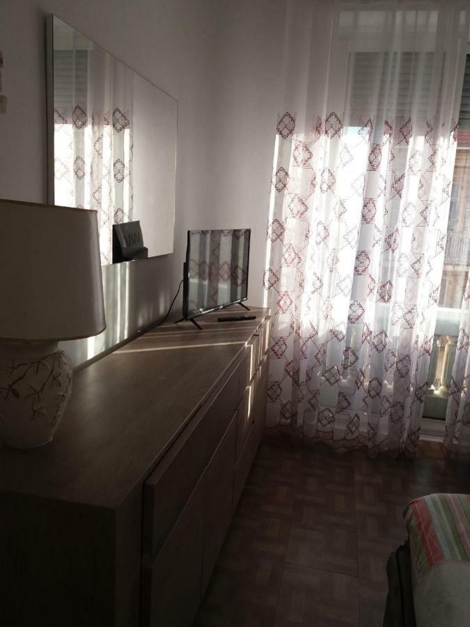 Nice Centre, Charmant Studio Экстерьер фото